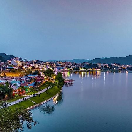 Hotel Forest Lake Backpackers' Hostel Ποκάρα Εξωτερικό φωτογραφία
