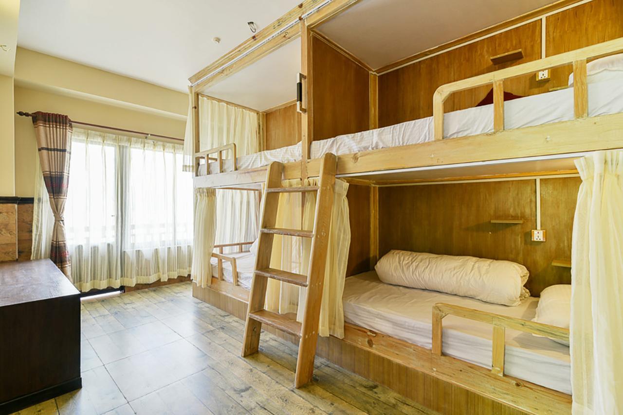 Hotel Forest Lake Backpackers' Hostel Ποκάρα Εξωτερικό φωτογραφία