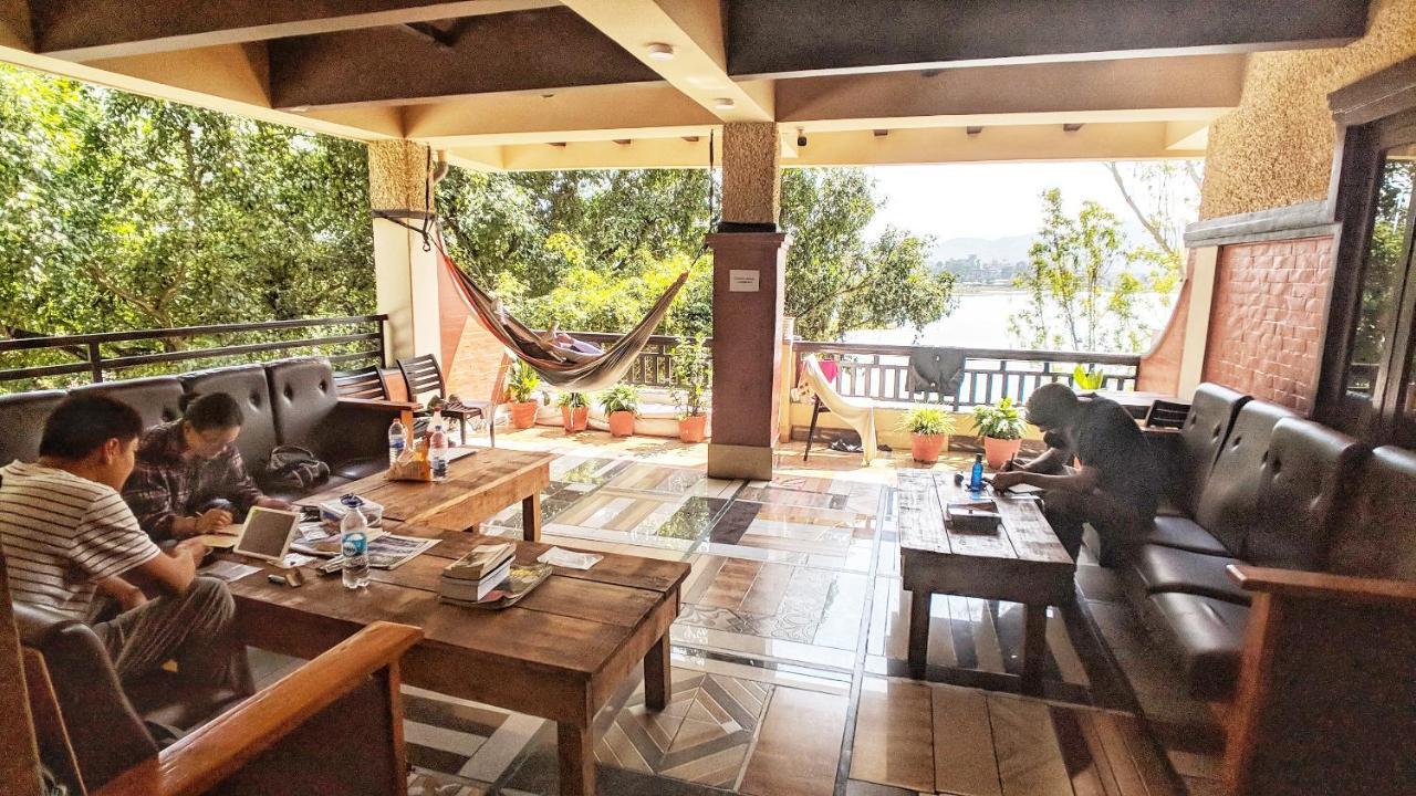 Hotel Forest Lake Backpackers' Hostel Ποκάρα Εξωτερικό φωτογραφία
